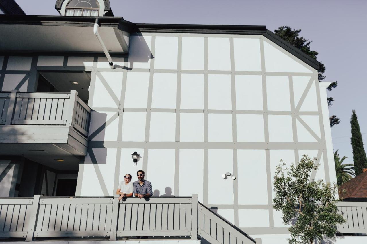 Vinland Hotel And Lounge Solvang Exteriör bild